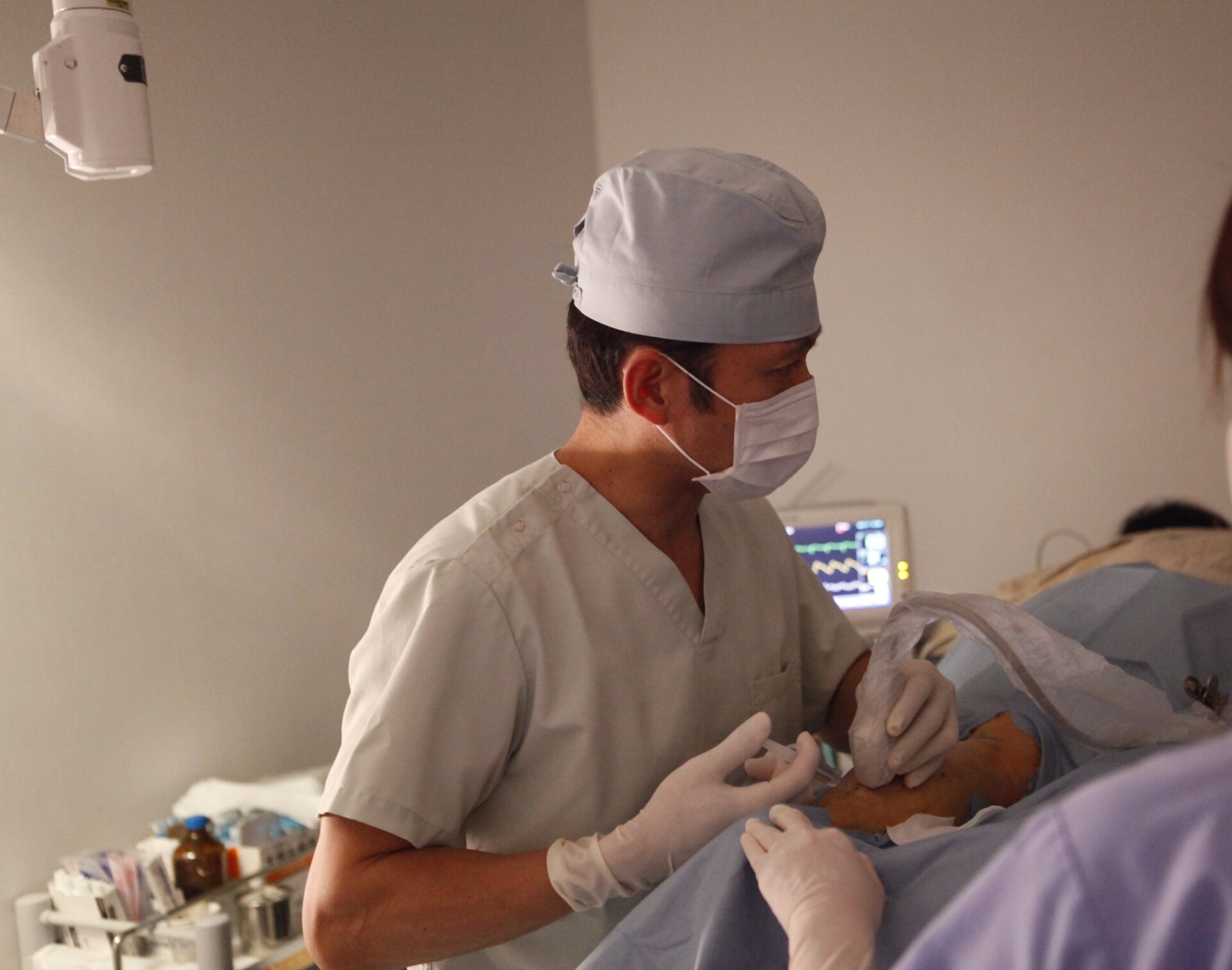 下肢静脈瘤手術の様子1